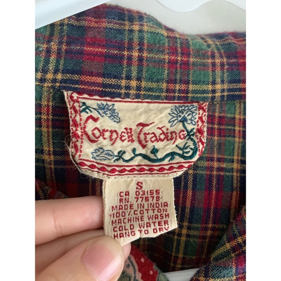April Cornell Trading Vintage Cotton Women’s Flannel Red Green Floral Collared - Picture 3 of 5